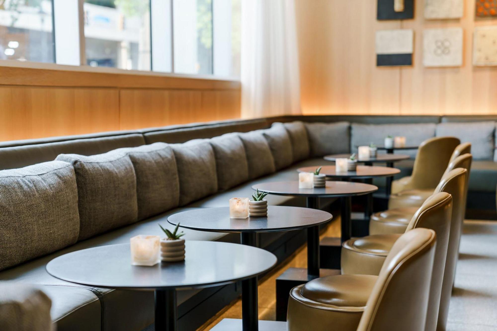 Ac Hotel By Marriott Bethesda Downtown Εξωτερικό φωτογραφία