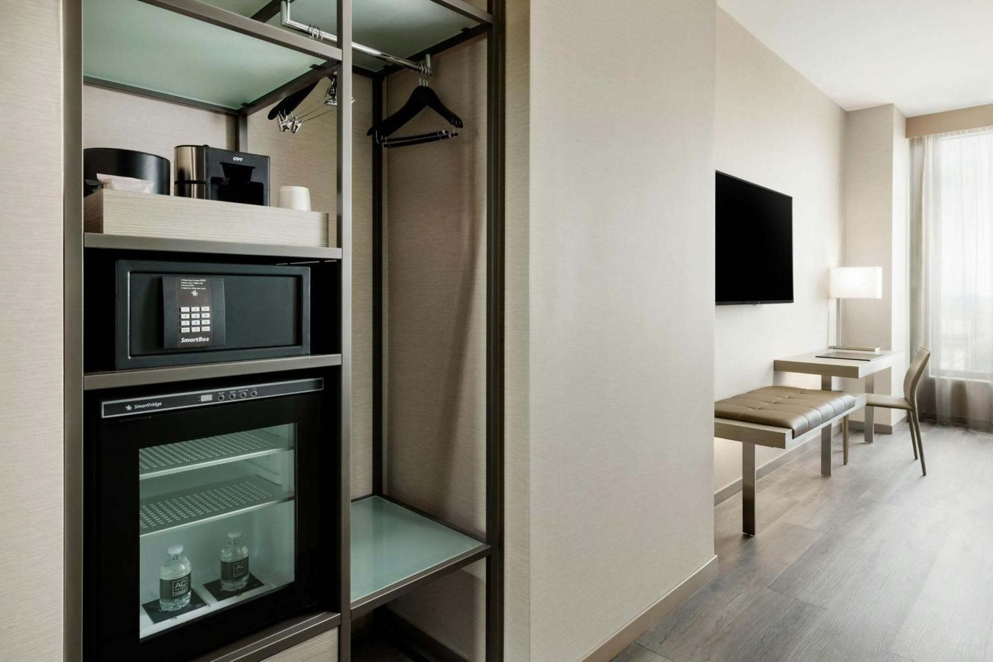 Ac Hotel By Marriott Bethesda Downtown Εξωτερικό φωτογραφία